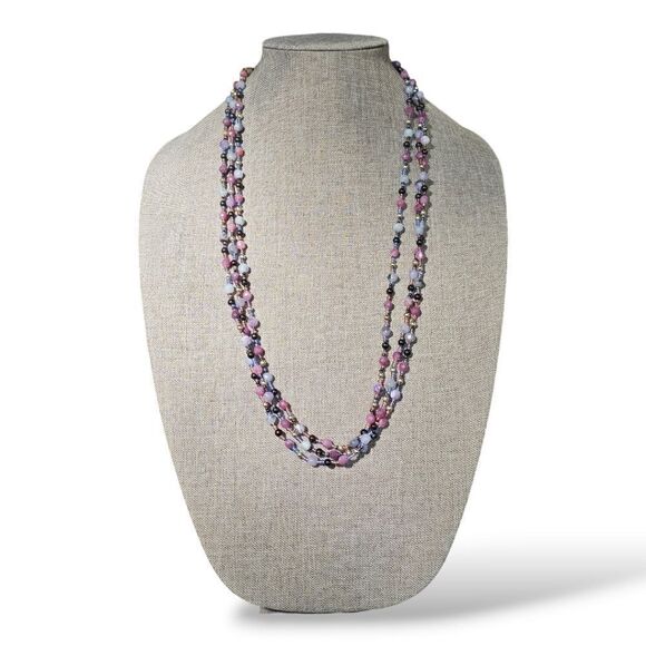 Vintage 70s Lavendar Triple Strand Bead Necklace - Picture 3 of 14